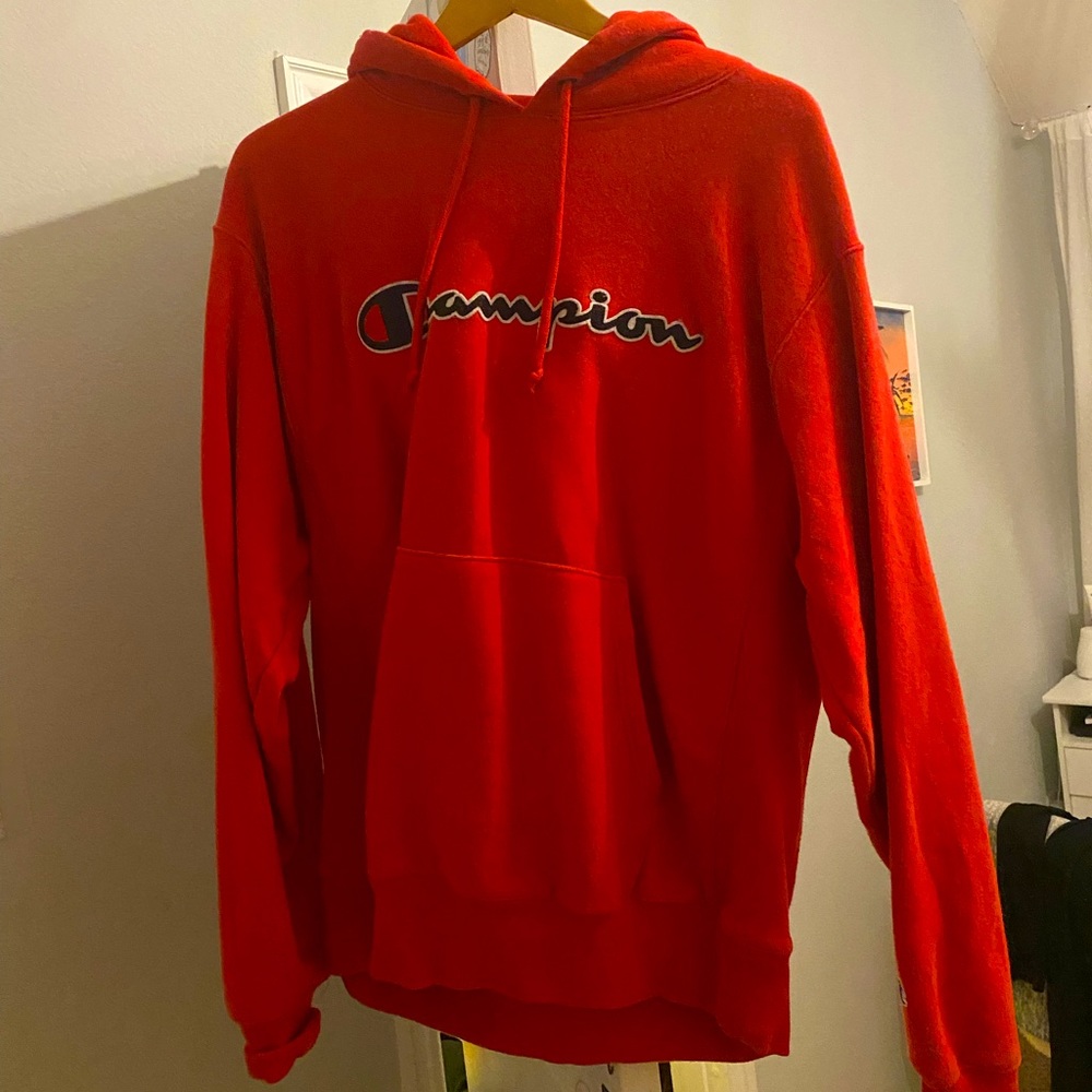 Red champion sweatshirt - Picture 1 of 2